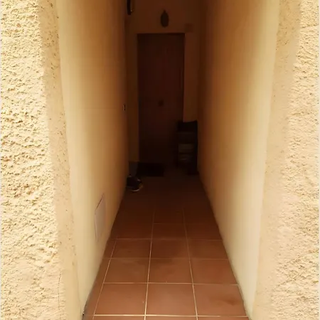 Marineledda Apartment *