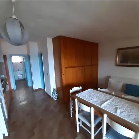 Apartment Marineledda *